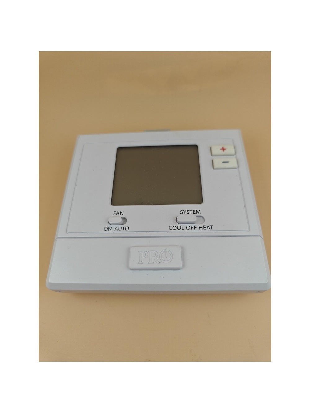 Pro1 T701 Programmable Electronic Thermostat Battery Hardwire Heat Cool
